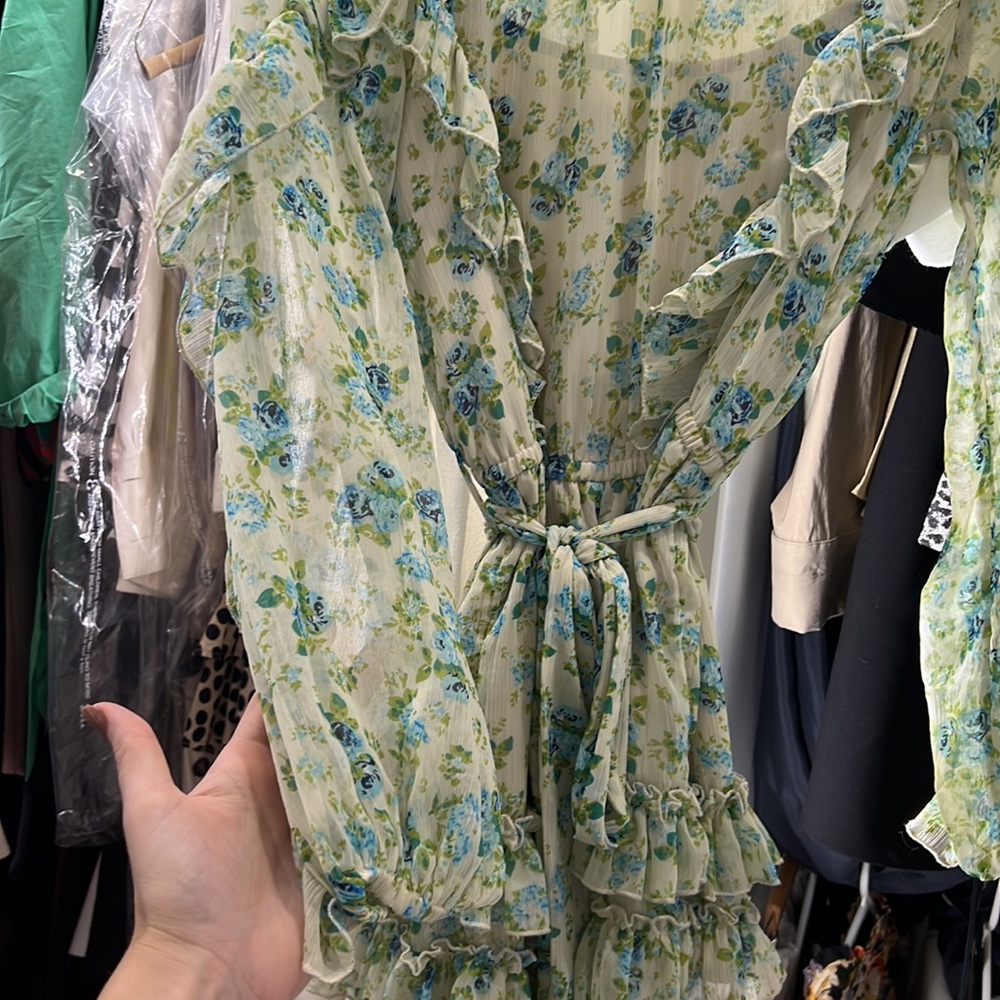 Romper - Picture 6 of 7